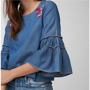 Express  top w/embroidery